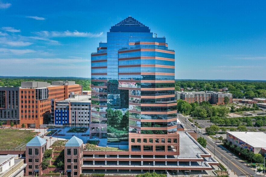 More Photos Of 300 W Morgan St, Durham Office For Lease