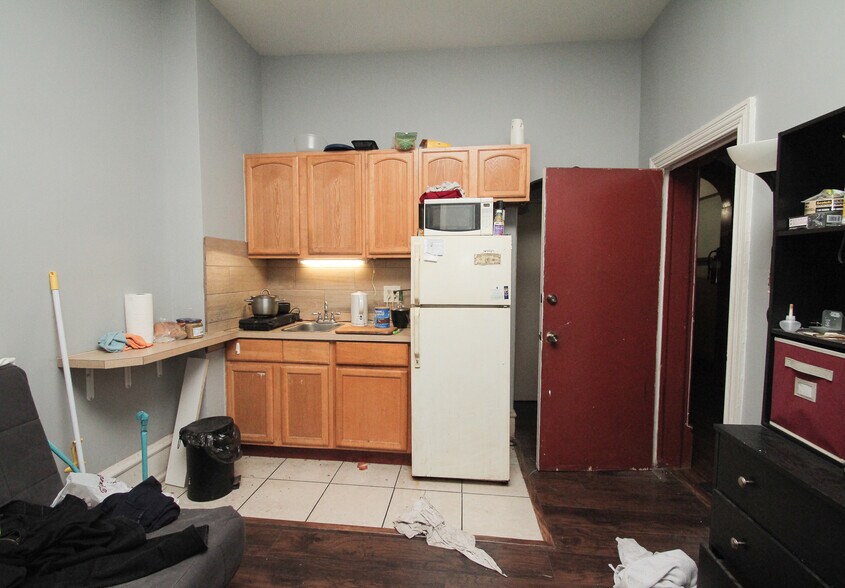 More Photos Of 2035 E Allegheny Ave, Philadelphia Apartments For Sale