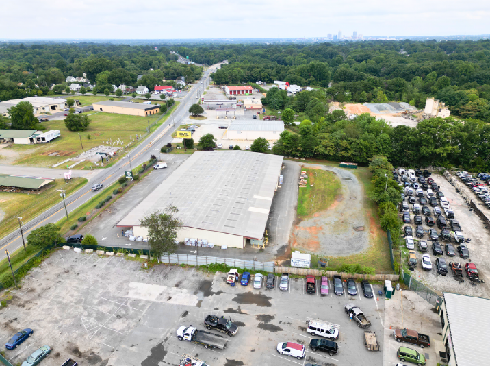 Primary Photo Of 3425 Thomasville Rd, Winston-Salem Warehouse For Sale