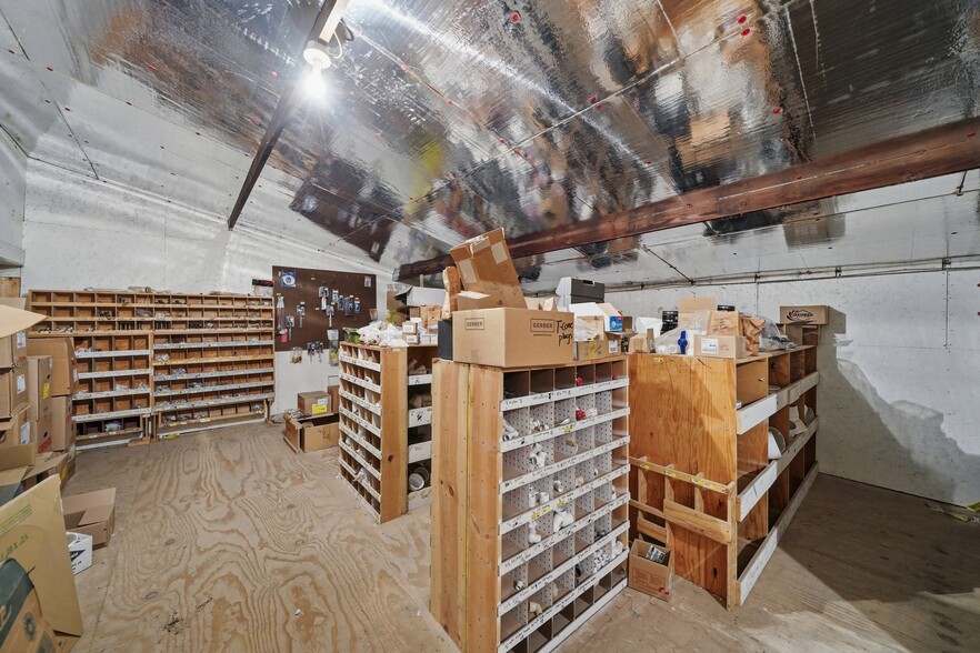 More Photos Of , Valparaiso Unknown For Sale