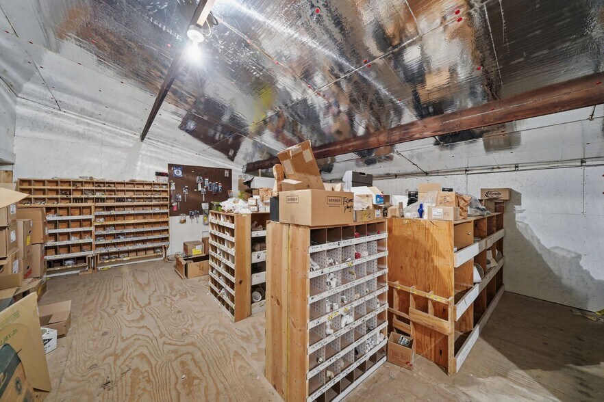 More Photos Of , Valparaiso Unknown For Sale