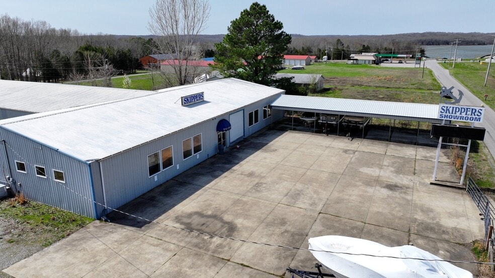 More Photos Of 211 Canton Ln, Cadiz Self Storage For Sale