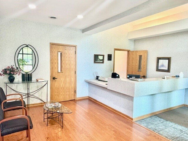 More Photos Of 3400 N Rockton Ave, Rockford Office For Lease