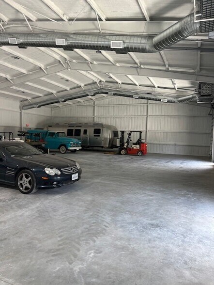 More Photos Of 1184 Bozman rd, Wylie Light Distribution For Lease