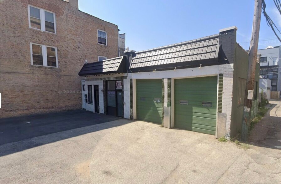 Primary Photo Of 1540-1542 N Western Ave, Chicago Auto Repair For Lease