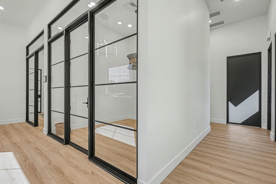 More Photos Of 3140 W Belltower Dr, Meridian Office For Lease