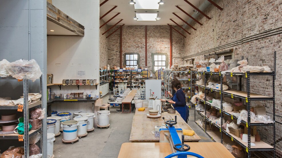 More Photos Of 1616-1618 Pacific Ave, San Francisco Office Residential For Lease