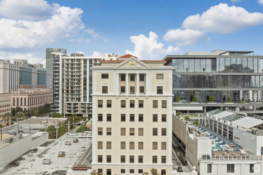 More Photos Of 319 Clematis St, West Palm Beach Office For Lease