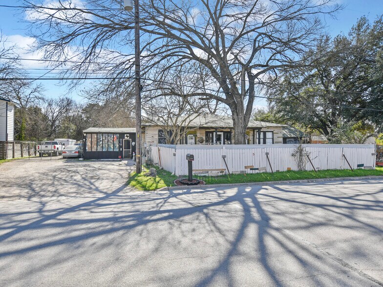 More Photos Of 5405 Prock Ln, Austin Land For Sale