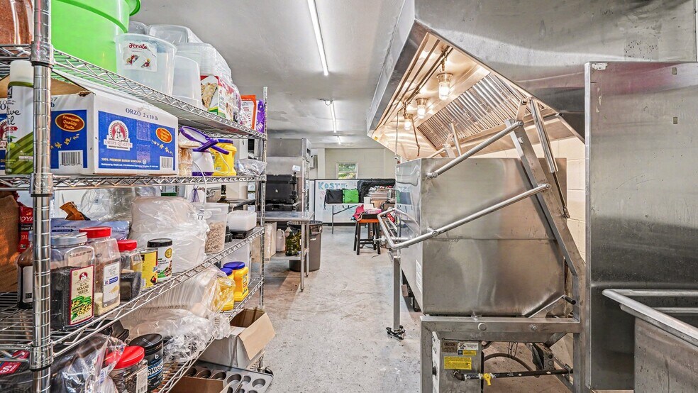 More Photos Of 430 #A 2nd Ave, Mayodan General Retail For Sale