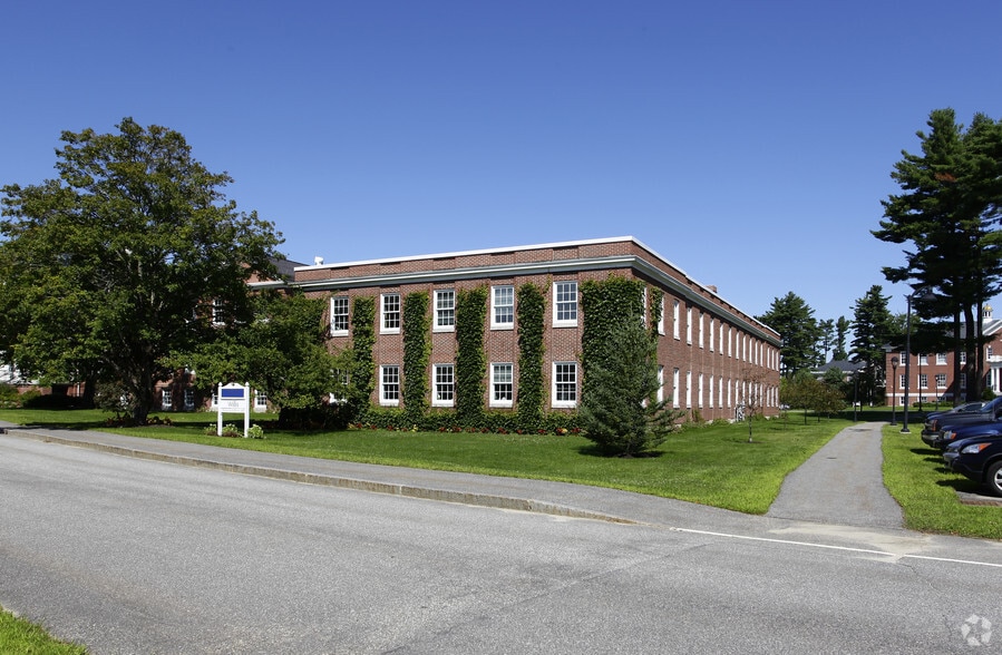More Photos Of 60 Pineland Dr, New Gloucester Unknown For Lease