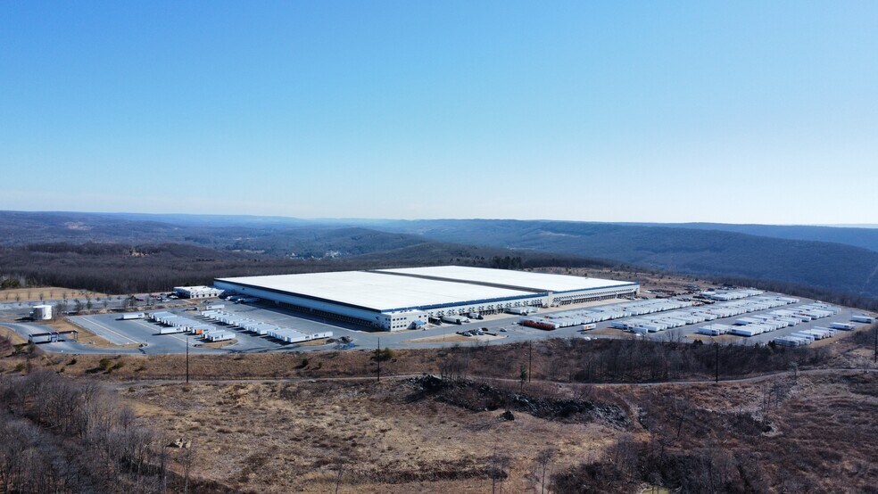 More Photos Of 50 Rausch Creek Rd, Tremont Distribution For Lease