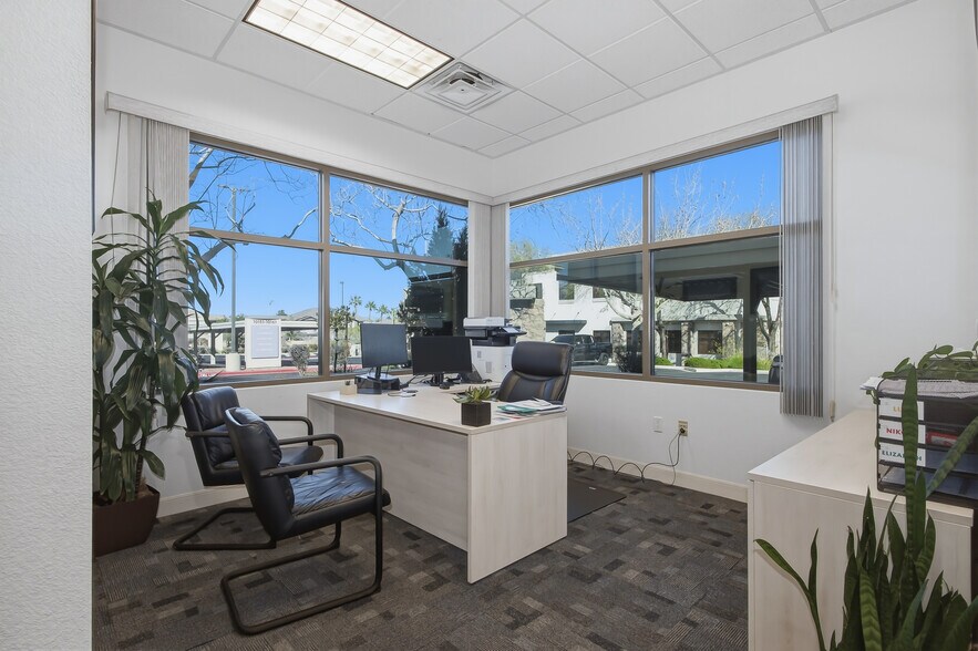 More Photos Of 10151 Park Run Dr, Las Vegas Office For Sale