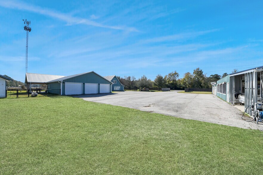 More Photos Of 17188 Highway 321, Dayton Specialty For Sale