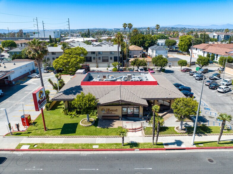 More Photos Of 605-619 W Manchester Blvd, Inglewood Unknown For Lease