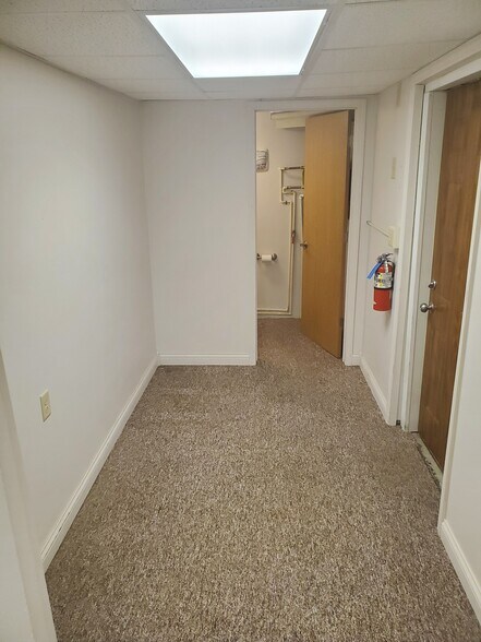 More Photos Of 115 S Union St, Galion Office For Sale