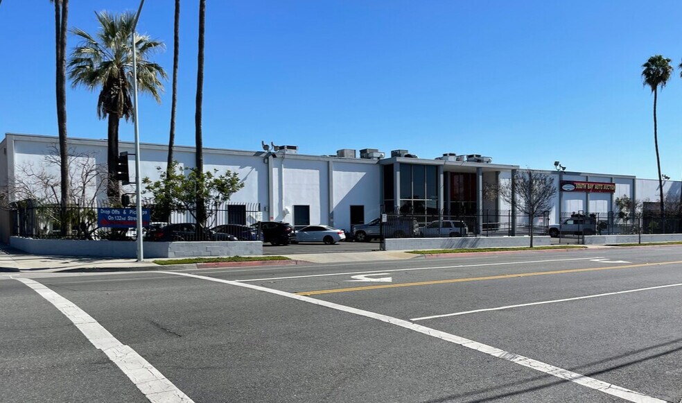 More Photos Of 13210 S Normandie Ave, Gardena Warehouse For Sale