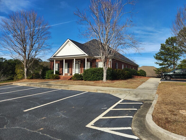 More Photos Of 5100 Pierce Ct, Evans Office Residential For Lease