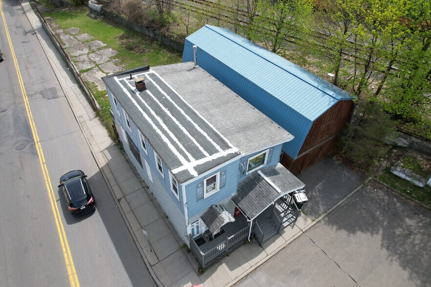 More Photos Of 19 Clinton St, Binghamton Storefront Retail Residential For Sale