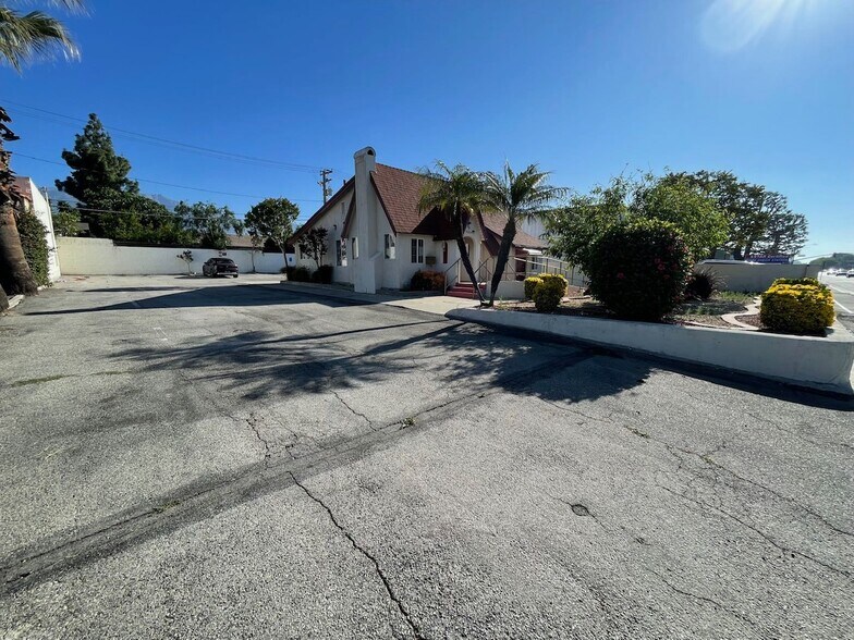 More Photos Of 9804 Foothill Blvd, Rancho Cucamonga Medical For Lease