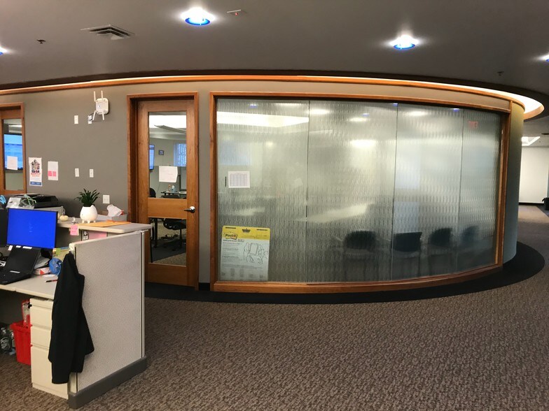 More Photos Of 220 Sutton St, North Andover Storefront For Lease