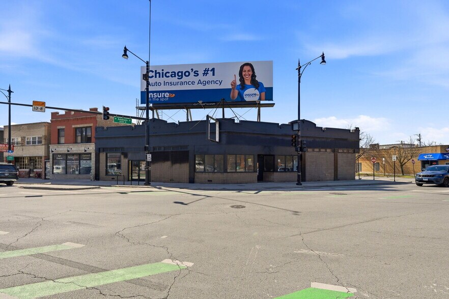 Primary Photo Of 3596 N Milwaukee Ave, Chicago Storefront Retail Office For Sale