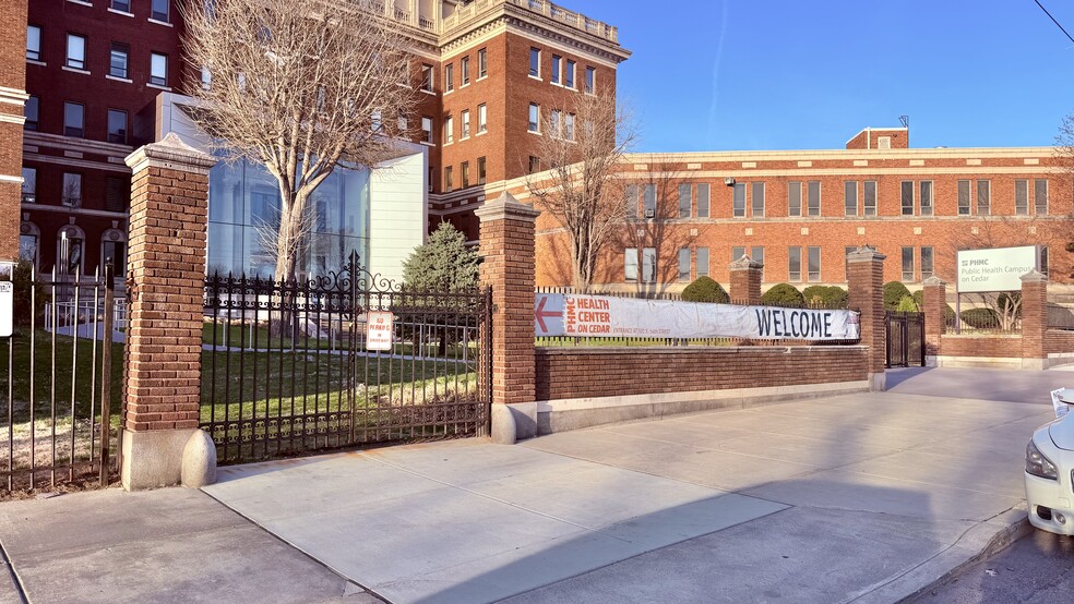 More Photos Of 5352 Cedar Ave, Philadelphia Apartments For Sale