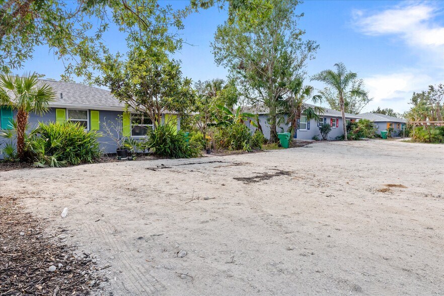 More Photos Of 3269 Duncan Rd, Punta Gorda Apartments For Sale
