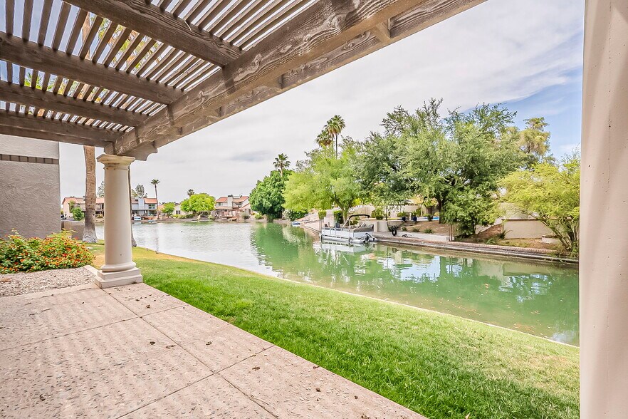 More Photos Of 2222 S Dobson Rd, Mesa Office For Sale