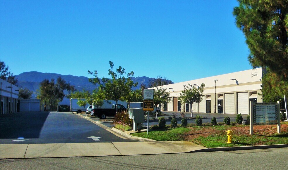 More Photos Of 2626 Lavery Ctr, Newbury Park Warehouse For Lease