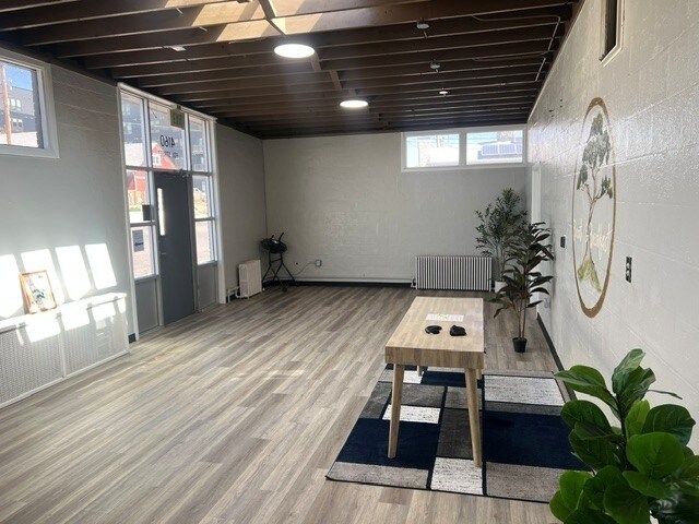 More Photos Of 4160 Fox St, Denver Warehouse For Lease