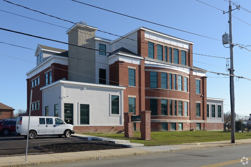 More Photos Of 1151 Robeson St, Fall River Medical For Sale