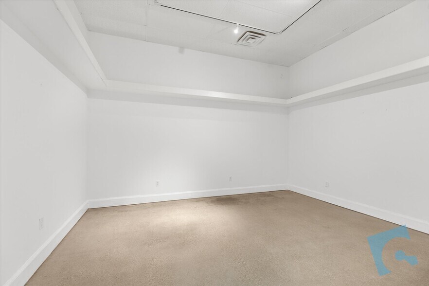 More Photos Of 4209 Colleyville Blvd, Colleyville Unknown For Lease