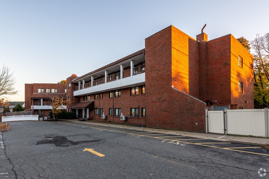 Primary Photo Of 133 Salem St, Revere Skilled Nursing Facility For Sale