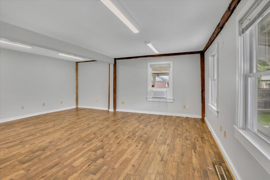 More Photos Of 326 Route 87, Columbia Office For Lease