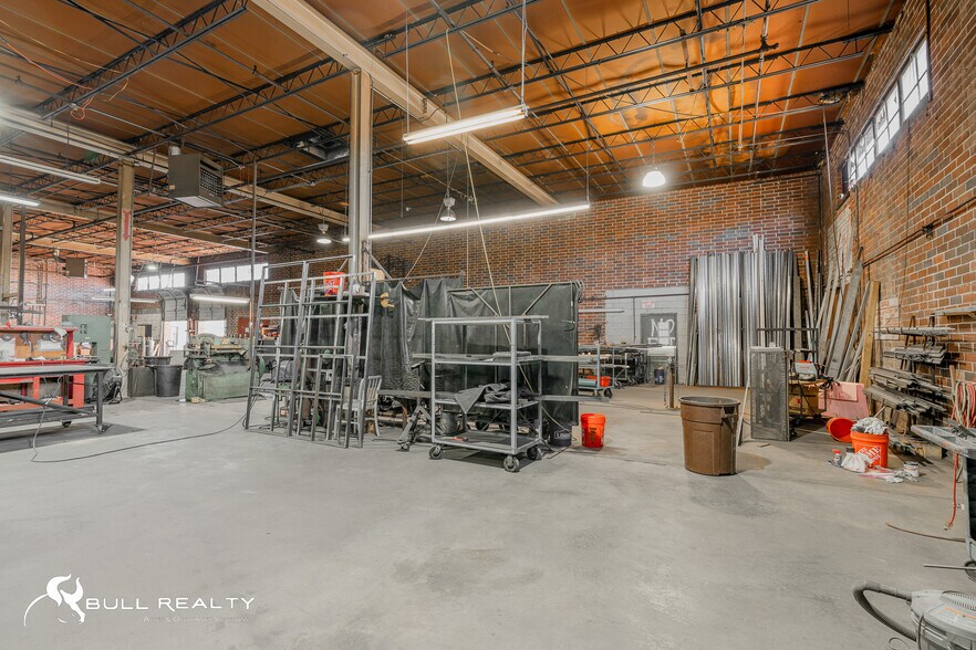 More Photos Of 979 Donnelly Ave SW, Atlanta Warehouse For Sale