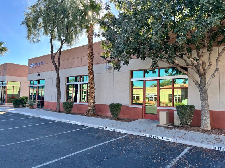 More Photos Of 375 N Stephanie St, Henderson Medical For Lease