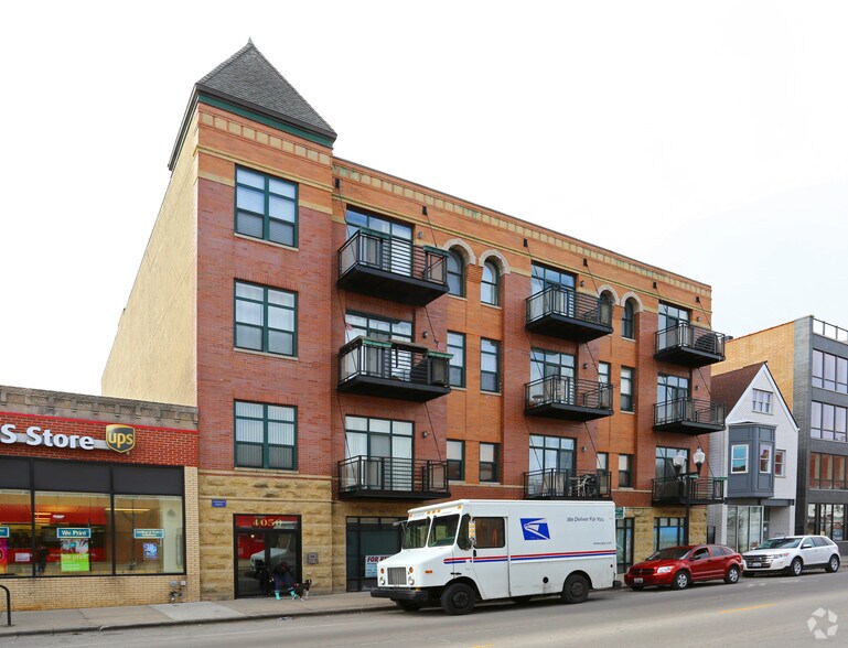 More Photos Of 4050 N Lincoln Ave, Chicago Apartments For Sale