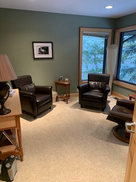 More Photos Of 4141 Old Sibley Memorial Hwy, Eagan Office For Sale