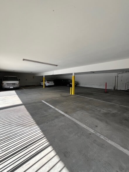 More Photos Of 207-209 E Pomona Blvd, Monterey Park Office For Lease