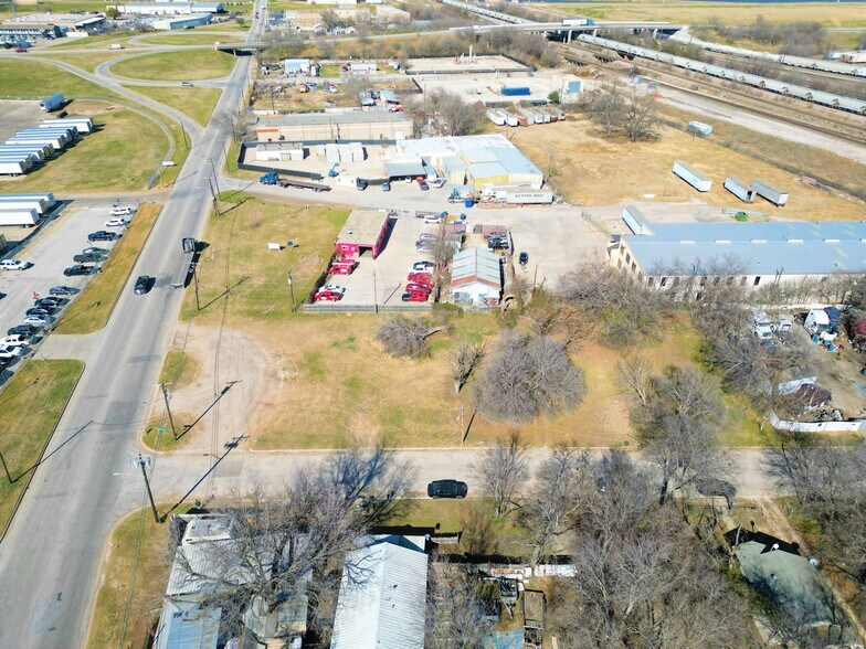 More Photos Of 1350 Samuels Ave, Fort Worth Land For Sale