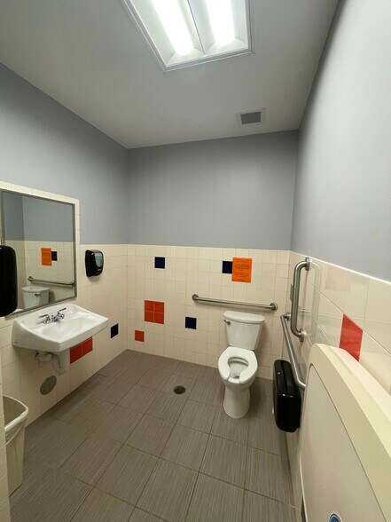 More Photos Of 671 Castle Creek Drive Ext, Seven Fields Storefront For Lease