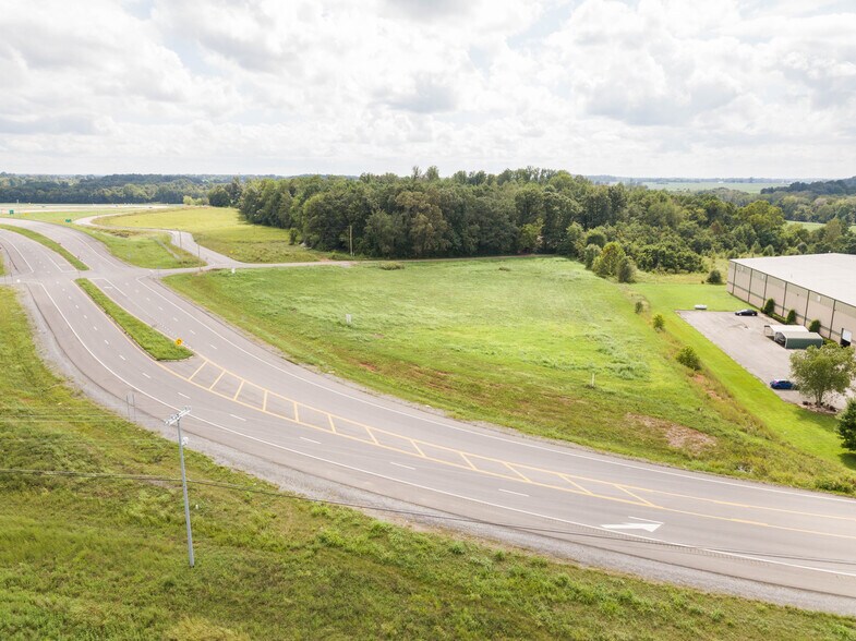 More Photos Of 1100 Vaughn Pkwy, Portland Land For Sale