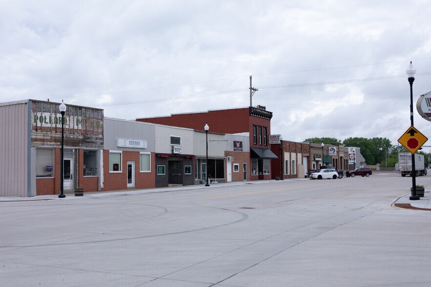 More Photos Of 141 W 7th St, North Bend Bowling Alley For Sale