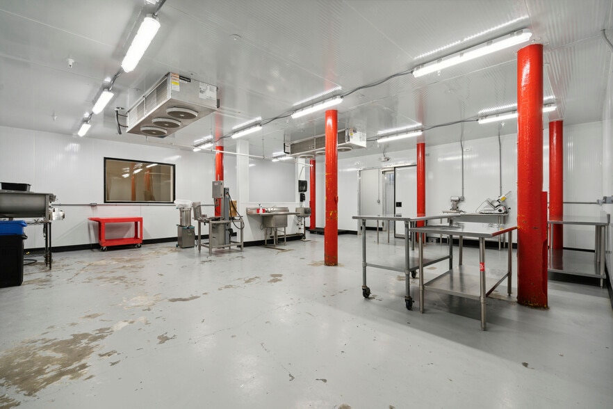 More Photos Of 1521-1531 N 31st St, Philadelphia Warehouse For Sale