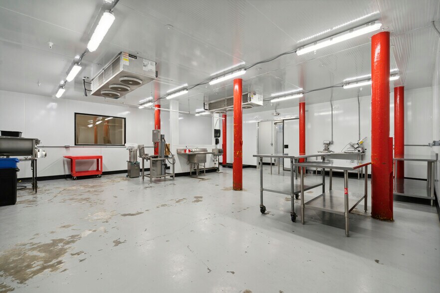 More Photos Of 1521-1531 N 31st St, Philadelphia Warehouse For Sale