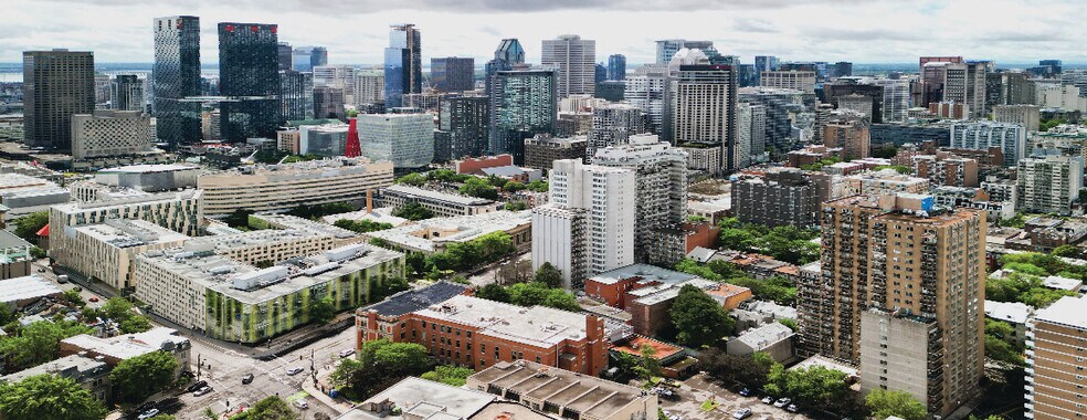 More Photos Of 1400 Av Des Pins O, Montréal Apartments For Sale