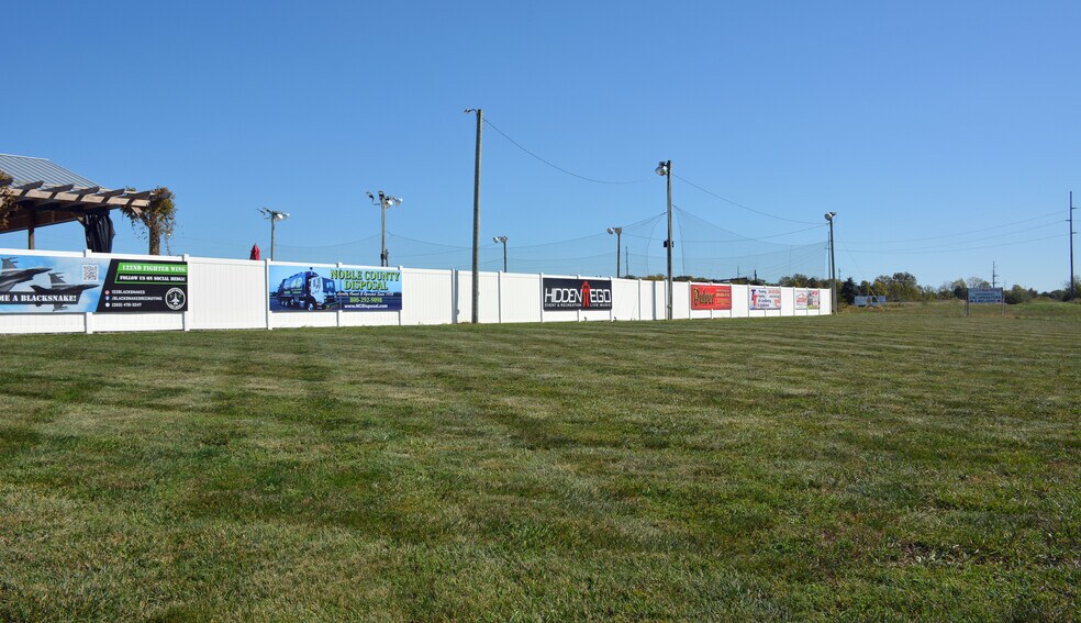 More Photos Of 555 Ohio st, Kendallville Land For Sale