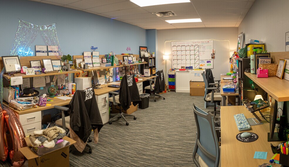 More Photos Of 4441 Bryant Irvin Rd N, Fort Worth Medical For Sale