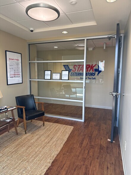 More Photos Of 148-B Banks Ave, Lafayette Warehouse For Sale